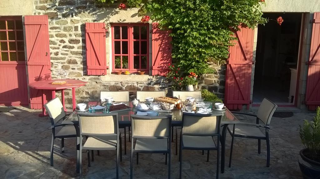Bed and Breakfast Au Jardin D'Eloise Tremereuc Exteriér fotografie