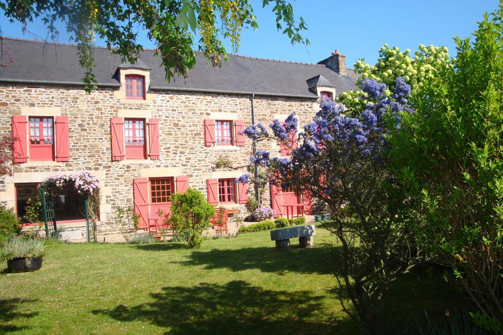 Bed and Breakfast Au Jardin D'Eloise Tremereuc Exteriér fotografie
