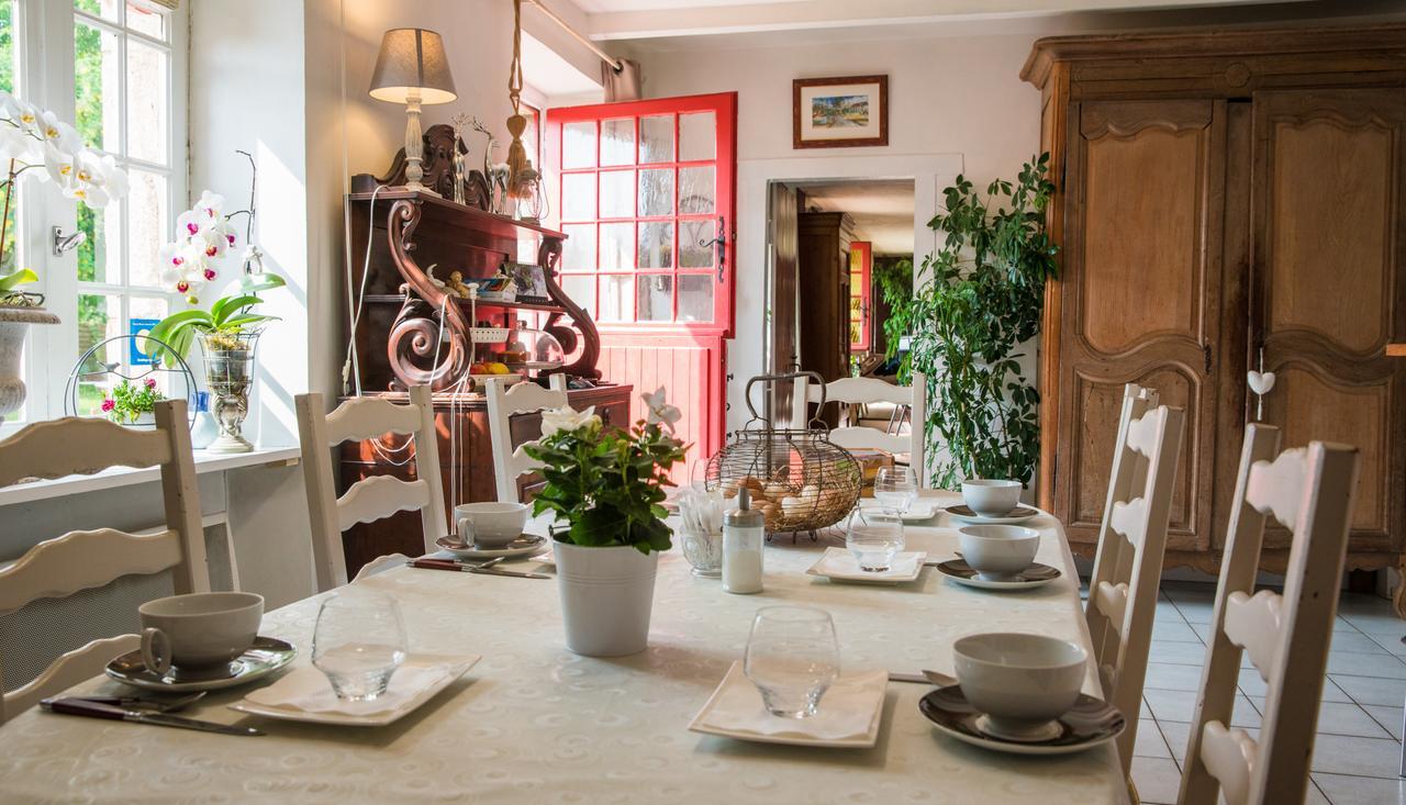 Bed and Breakfast Au Jardin D'Eloise Tremereuc Exteriér fotografie